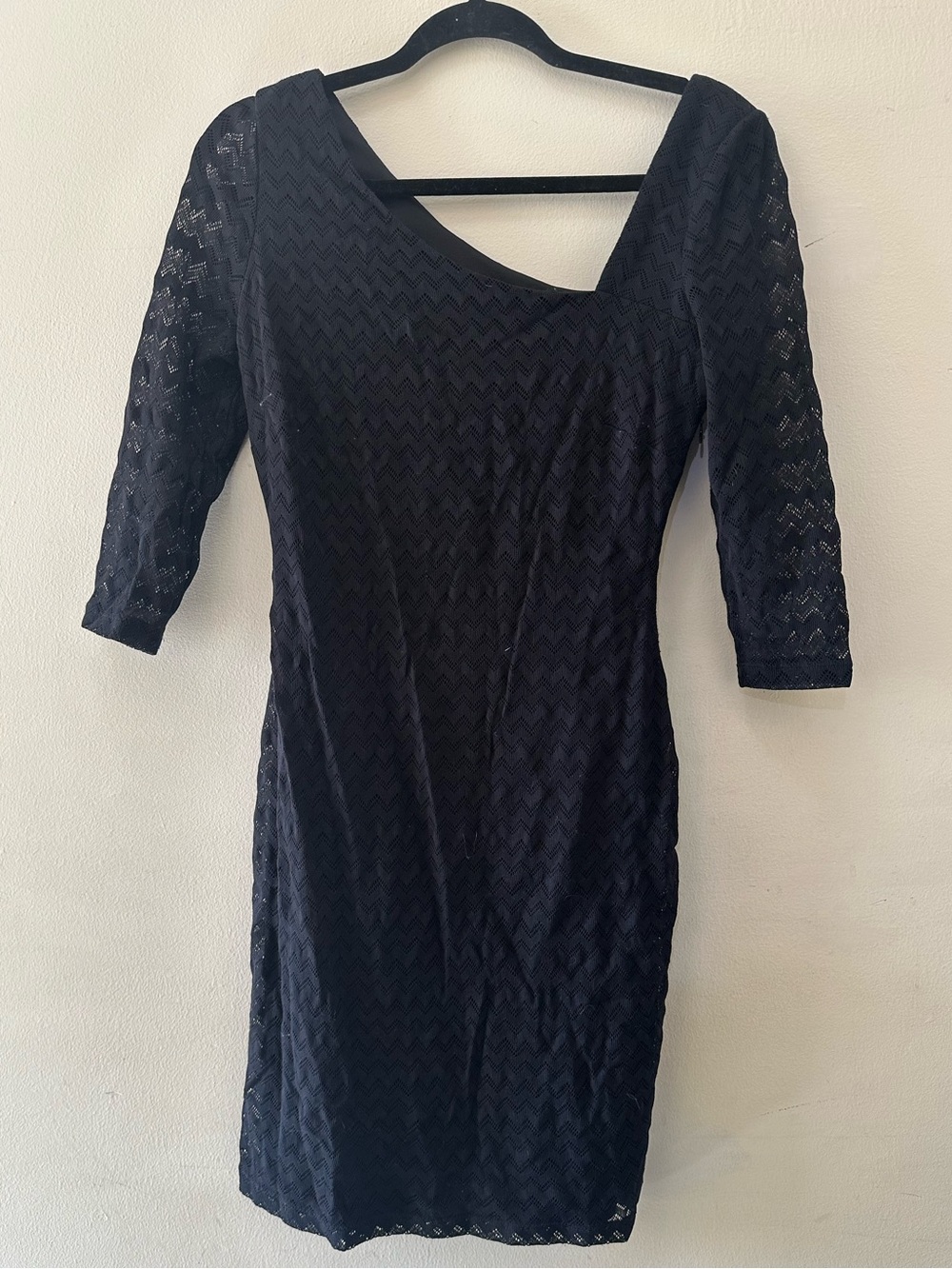 Guess Black Lace Midi Dress with Three-Quarter Sleeves